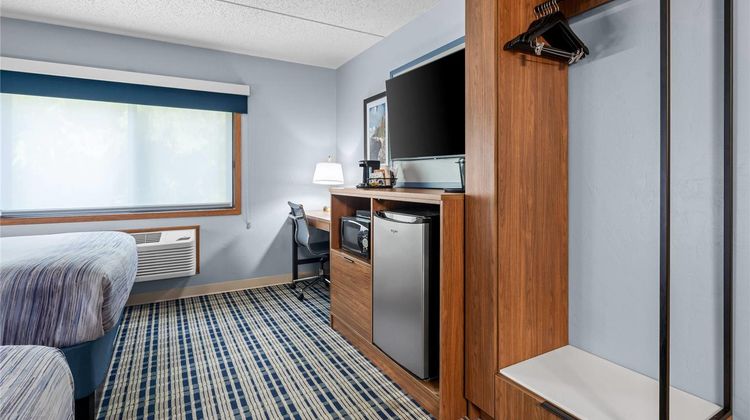 AmericInn by Wyndham Sturgeon Room