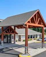 AmericInn by Wyndham Sturgeon