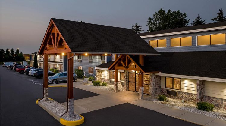 AmericInn by Wyndham Sturgeon Exterior