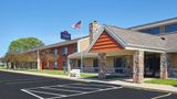 AmericInn by Wyndham Elkhorn Exterior