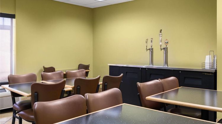AmericInn by Wyndham Madison West Meeting