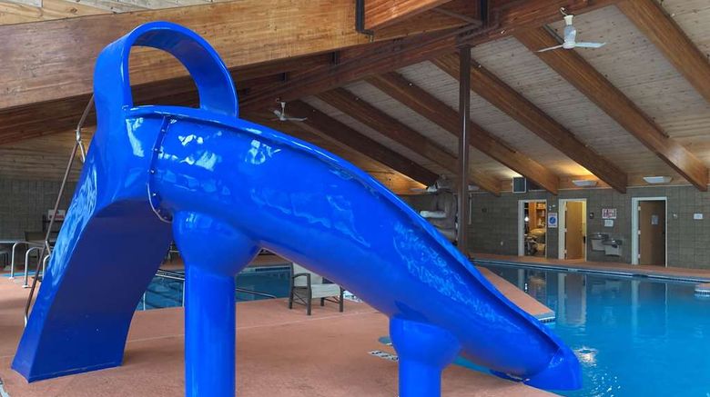 <b>AmericInn by Wyndham Wausau Pool</b>. Images powered by <a href="https://iceportal.shijigroup.com/" title="IcePortal" target="_blank">IcePortal</a>.
