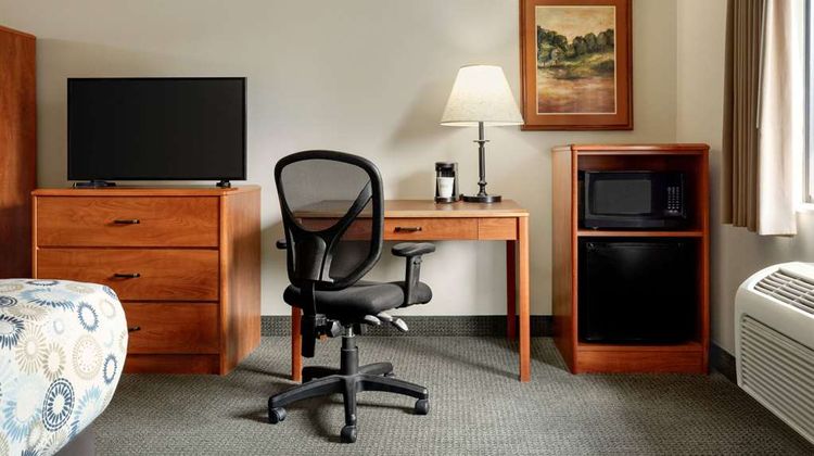 AmericInn by Wyndham Havre Room