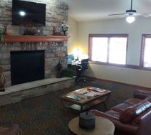 AmericInn by Wyndham Kewanee Lobby