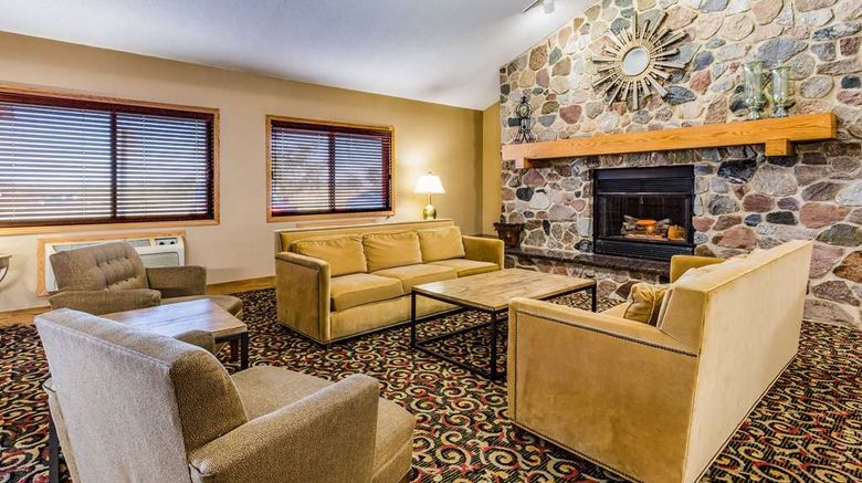 <b>AmericInn by Wyndham Blue Earth Lobby</b>. Images powered by <a href="https://iceportal.shijigroup.com/" title="IcePortal" target="_blank">IcePortal</a>.
