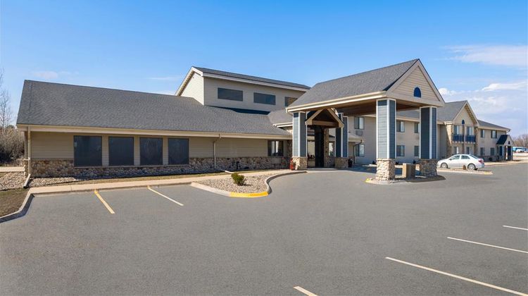 AmericInn Lodge & Suites Stuart Exterior