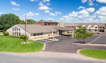 AmericInn by Wyndham Eau Claire