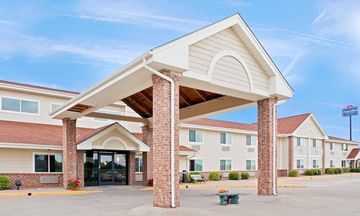 AmericInn Oscoda near AuSable River