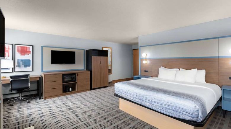 <b>AmericInn Oscoda near AuSable River Suite</b>. Images powered by <a href="https://iceportal.shijigroup.com/" title="IcePortal" target="_blank">IcePortal</a>.