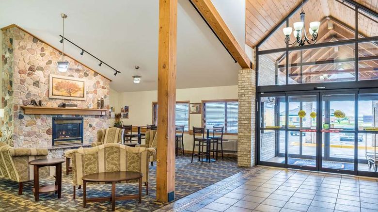 <b>AmericInn by Wyndham Wahpeton Lobby</b>. Images powered by <a href="https://iceportal.shijigroup.com/" title="IcePortal" target="_blank">IcePortal</a>.