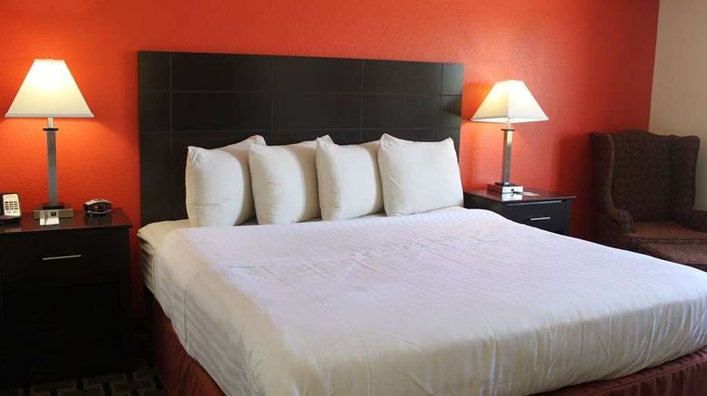 <b>AmericInn by Wyndham West Burlington Room</b>. Images powered by <a href="https://iceportal.shijigroup.com/" title="IcePortal" target="_blank">IcePortal</a>.