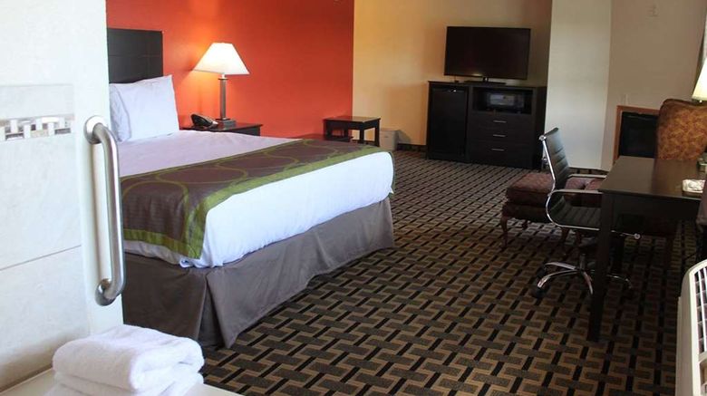 <b>AmericInn by Wyndham West Burlington Room</b>. Images powered by <a href="https://iceportal.shijigroup.com/" title="IcePortal" target="_blank">IcePortal</a>.