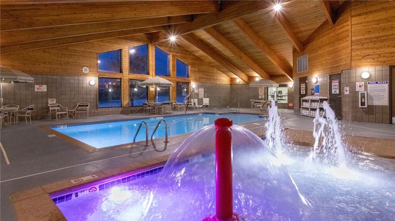 <b>AmericInn by Wyndham Fergus Falls Pool</b>. Images powered by <a href="https://iceportal.shijigroup.com/" title="IcePortal" target="_blank">IcePortal</a>.