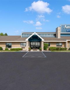 AmericInn by Wyndham Fergus Falls