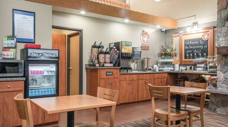 <b>AmericInn by Wyndham Fargo West Other</b>. Images powered by <a href="https://iceportal.shijigroup.com/" title="IcePortal" target="_blank">IcePortal</a>.