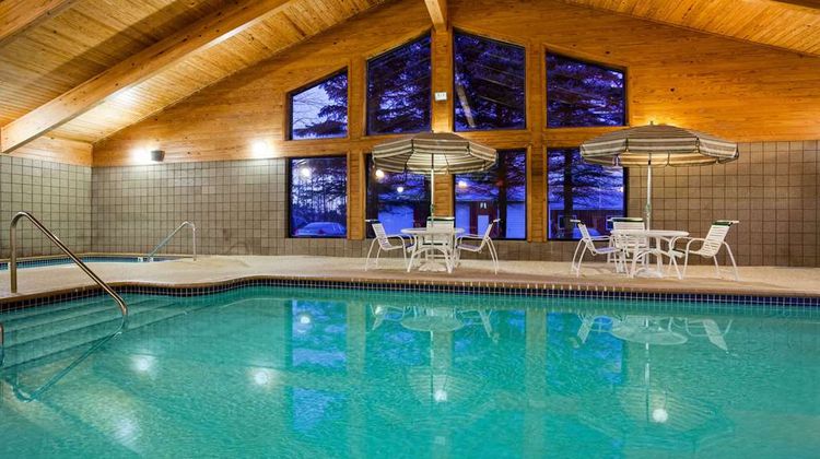 AmericInn by Wyndham Mora Pool