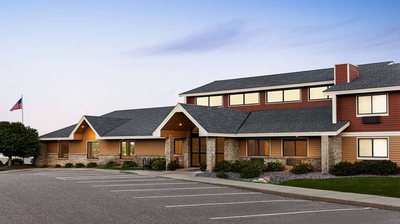 <b>AmericInn by Wyndham Sauk Centre Exterior</b>. Images powered by <a href="https://iceportal.shijigroup.com/" title="IcePortal" target="_blank">IcePortal</a>.