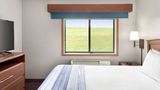 AmericInn by Wyndham Sauk Centre Suite