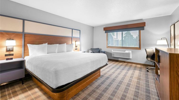 AmericInn by Wyndham Sauk Centre Room