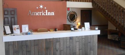 AmericInn by Wyndham Forest Lake Lobby