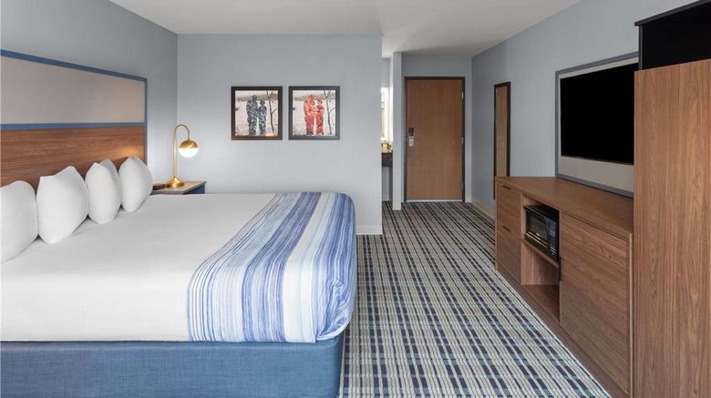 <b>AmericInn Hotel & Suites West Salem Room</b>. Images powered by <a href="https://iceportal.shijigroup.com/" title="IcePortal" target="_blank">IcePortal</a>.