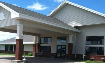 AmericInn by Wyndham Beulah