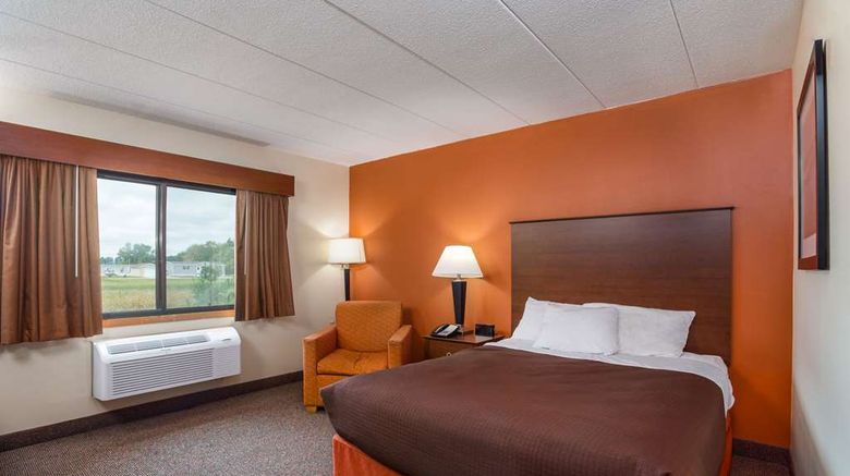 <b>AmericInn by Wyndham Tomah Room</b>. Images powered by <a href="https://iceportal.shijigroup.com/" title="IcePortal" target="_blank">IcePortal</a>.