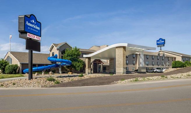 AmericInn by Wyndham Rapid City Exterior