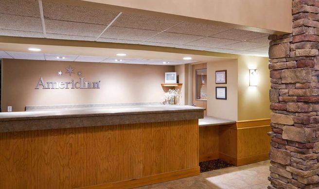 AmericInn by Wyndham Jackson Lobby