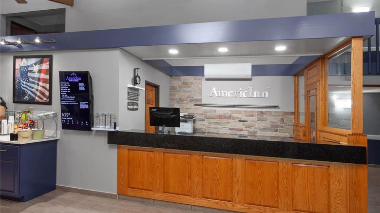 <b>AmericInn by Wyndham Plymouth Lobby</b>. Images powered by <a href="https://iceportal.shijigroup.com/" title="IcePortal" target="_blank">IcePortal</a>.
