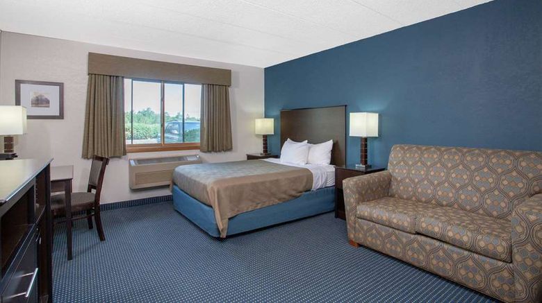 <b>AmericInn by Wyndham Hayward Room</b>. Images powered by <a href="https://iceportal.shijigroup.com/" title="IcePortal" target="_blank">IcePortal</a>.