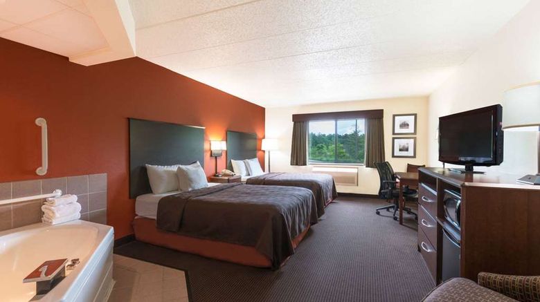 <b>AmericInn by Wyndham Minocqua Suite</b>. Images powered by <a href="https://iceportal.shijigroup.com/" title="IcePortal" target="_blank">IcePortal</a>.