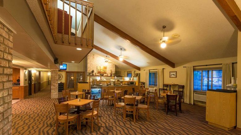 <b>AmericInn by Wyndham Minocqua Lobby</b>. Images powered by <a href="https://iceportal.shijigroup.com/" title="IcePortal" target="_blank">IcePortal</a>.