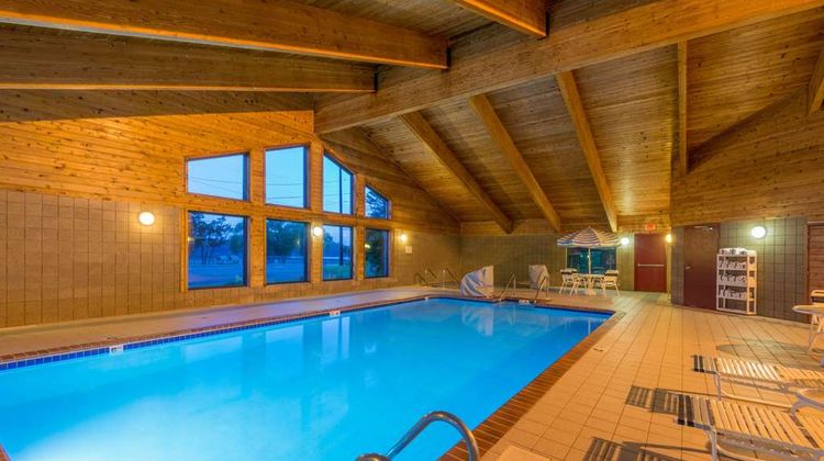 AmericInn by Wyndham Minocqua Pool