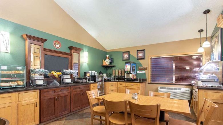 <b>AmericInn by Wyndham Sheboygan Other</b>. Images powered by <a href="https://iceportal.shijigroup.com/" title="IcePortal" target="_blank">IcePortal</a>.