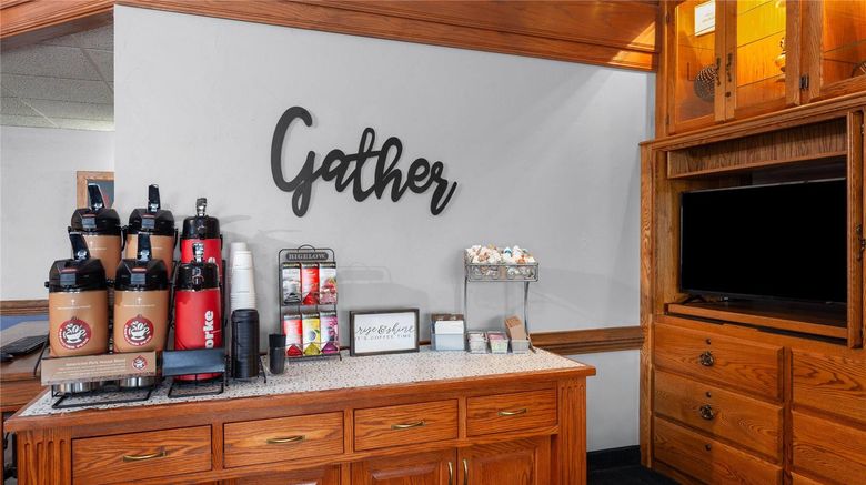 <b>AmericInn by Wyndham Green Bay West Other</b>. Images powered by <a href="https://iceportal.shijigroup.com/" title="IcePortal" target="_blank">IcePortal</a>.