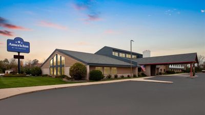 AmericInn by Wyndham Green Bay West