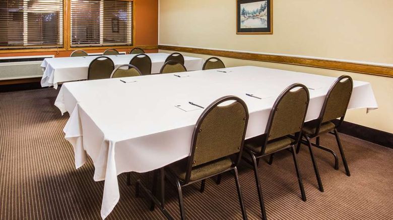 <b>AmericInn by Wyndham Menomonie Meeting</b>. Images powered by <a href="https://iceportal.shijigroup.com/" title="IcePortal" target="_blank">IcePortal</a>.