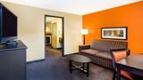 AmericInn by Wyndham Menomonie Suite