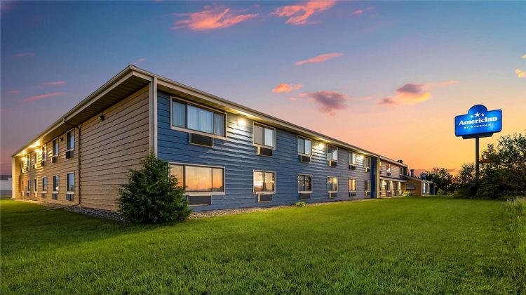 AmericInn by Wyndham Albert Lea Exterior