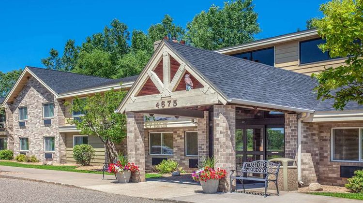 AmericInn by Wyndham White Bear Lake Exterior