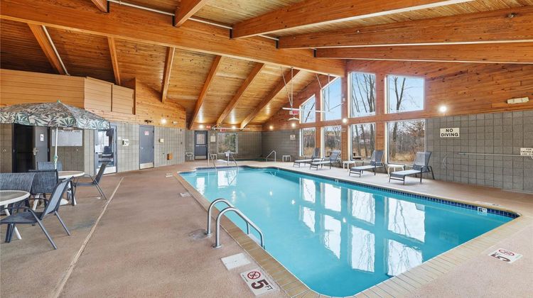 AmericInn by Wyndham White Bear Lake Pool