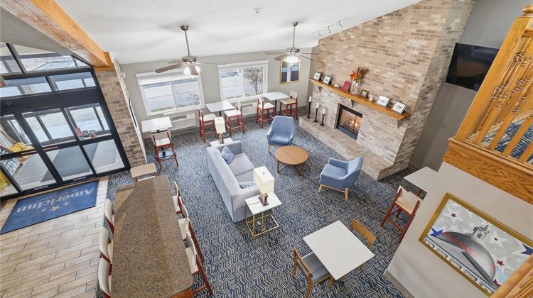 AmericInn by Wyndham White Bear Lake Lobby