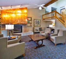 AmericInn Hotel & Suites Bay City Lobby