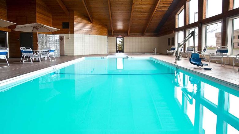 <b>AmericInn Hotel & Suites Bay City Pool</b>. Images powered by <a href="https://iceportal.shijigroup.com/" title="IcePortal" target="_blank">IcePortal</a>.