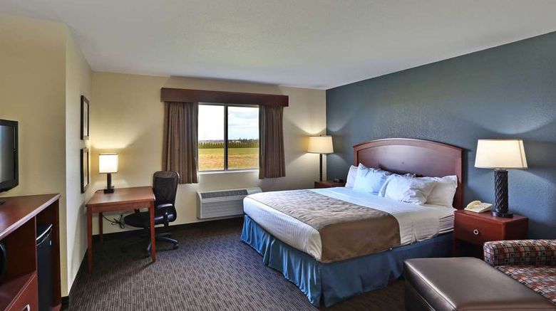 <b>AmericInn Hotel & Suites Bay City Room</b>. Images powered by <a href="https://iceportal.shijigroup.com/" title="IcePortal" target="_blank">IcePortal</a>.