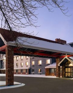 AmericInn by Wyndham Grand Forks