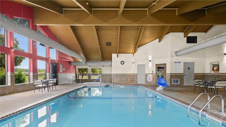 AmericInn by Wyndham Virginia Pool