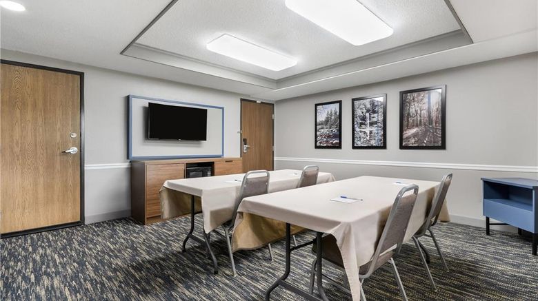 <b>AmericInn by Wyndham Virginia Meeting</b>. Images powered by <a href="https://iceportal.shijigroup.com/" title="IcePortal" target="_blank">IcePortal</a>.