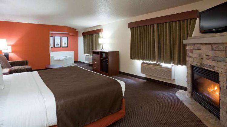 AmericInn by Wyndham Grafton Suite